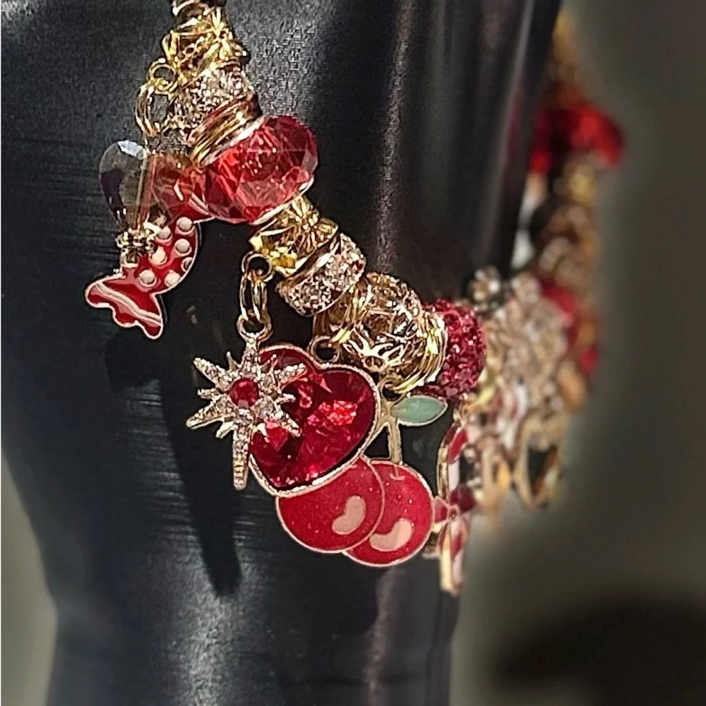 Charming Red and Gold Christmas Heart Bracelet